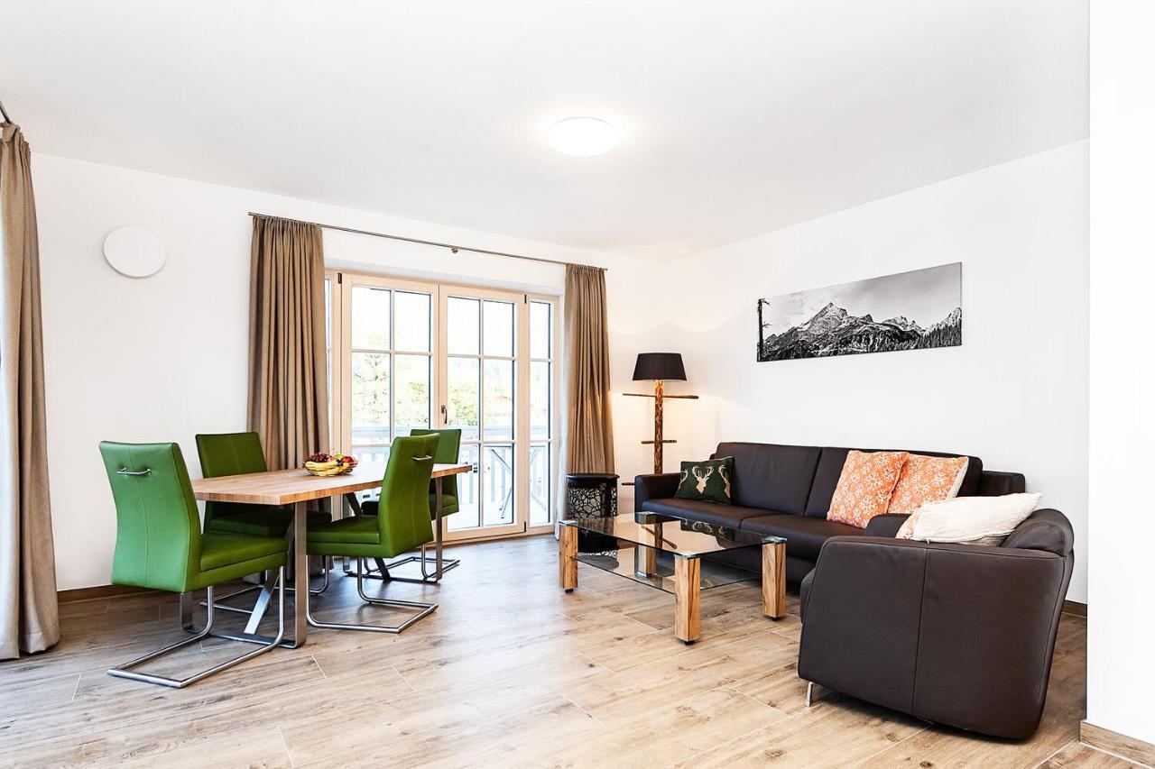 Ferienwohnung Hoefle Garmisch-Partenkirchen Exterior photo